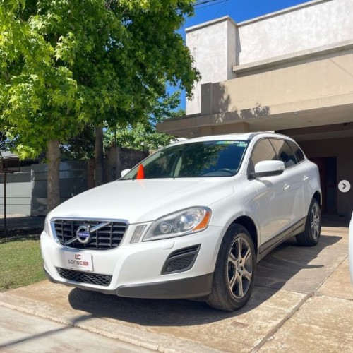 Vendo/Permuto-Financiación Volvo XC60 T6 Awd 127.000km Lista para transferir. - LONGCAR AUTOMOTORES